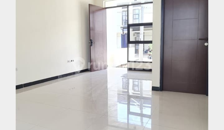 Rumah Baru Milenial 2 Lantai Taman Kopo Indah Bandung