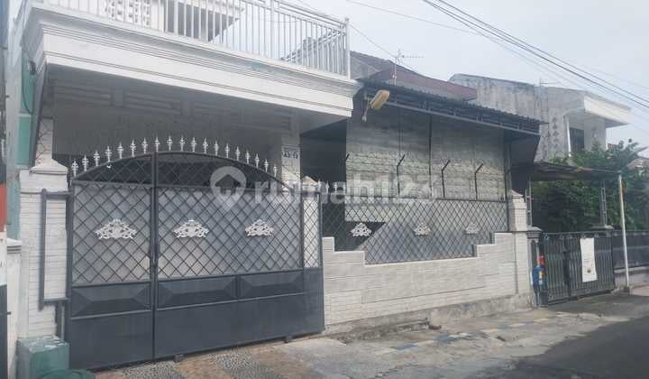 Dijual Rumah Full Furnished Beserta Mobilnya