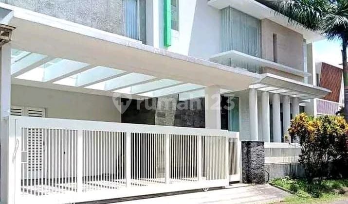 Rumah Mewah Di Permata Jingga Kota Malang (bd)