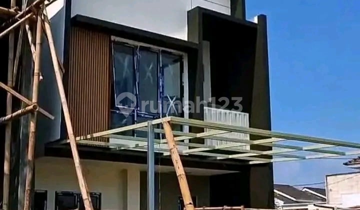 Cluster 2 Lantai Di Lawang.strategis Dan Rapi