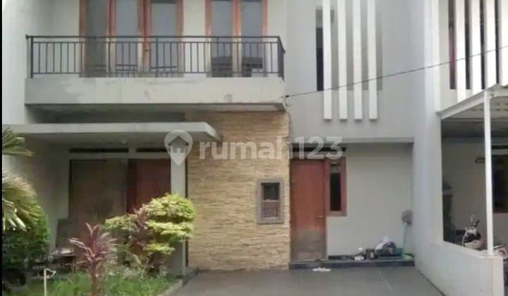 Dijual Cepat Rumah 2 Lantai Siap Huni di Pesona Harapan Indah Bekasi