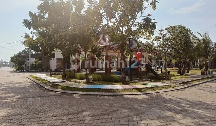 Rumah Cantik Minimalis di Cluster Feia Segara City Bekasi