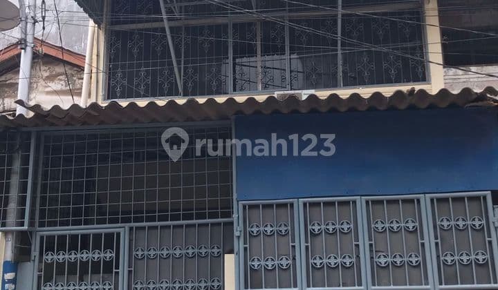 Rumah 3 Lantai di Pekapuran Dekat Mall Gajah Mada Pasar Glodok