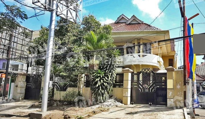 Dijual Rumah Kos 3Lt Nol Jalan Raya Suhat Soekarno Hatta Malang Kota 32 Kamar Full Penghuni Ada Rumah Kamar Induk bisa Dibuat Guest House, Investasi Passive Income Usaha Kos atau Disewakan, Cocok Usaha Kuliner Klinik Kantor Sangat Dekat Kampus Ub Polinema