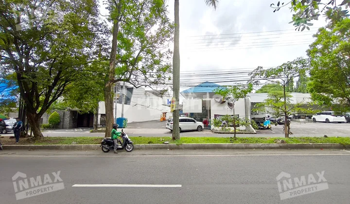 Dijual Tanah SHM Luas 16.900M Strategis Nol Jalan Raya Klojen Traffic Ramai Dekat Kampus Unmer Superindo Pusat Bisnis Kuliner Cocok Investasi Disewa Sewakan,Dibangun Rs Resto Cafe Gedung Perkantoran, Ruko2, Hotel, Sekolah,Lap Padel,Hypermarket. Harga Nego