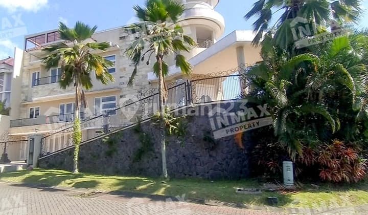 Disewakan Rumah Mewah 3Lt Luas 640 Perumahan Elit Villa Puncak Tidar Ada Swimming Pool, Garasi, Carport Muat 10 Mobil Dekat Elpico, Univ Machung,Wesley Cocok untuk Expatriat, Kantor, Klinik Kecantikan, Pusat Rehabilitasi, Lab, Sekolah Asing,Boutique, Gues