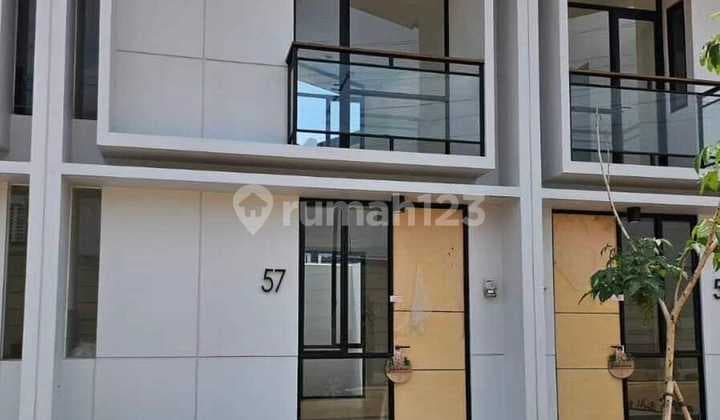 Disewakan Rumah Cluster Cendana Icon Plaza Lippo Utara, Lippo Karawaci Tangerang Rumah di Lippo Karawaci