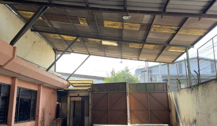 Disewakan Gudang Di Holis Cocok Untuk Padel, Gudang