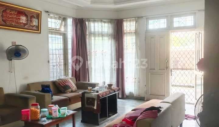 RUMAH MEWAH LUAS & ASRI DI KAWASAN MAKASAR JAKARTA TIMUR
