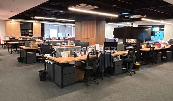 Ruang Kantor Full Furnished Gatot Subroto Jakarta Selatan