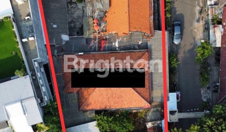 Tanah Luas di Jalan Utama Tebet Cocok untuk Usaha atau Investasi