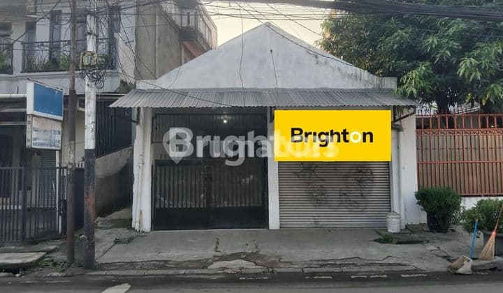 RUMAH NYAMAN STRATEGIS DI ASAM BARIS TEBET JAKARTA SELATAN