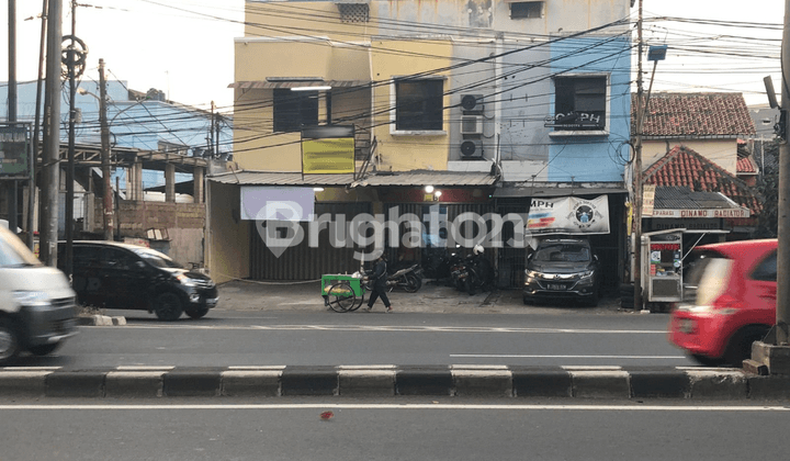 Ruko 3 Lantai Di Jalan Jendral Basuki Rahmat, Duren Sawit, Jaktim