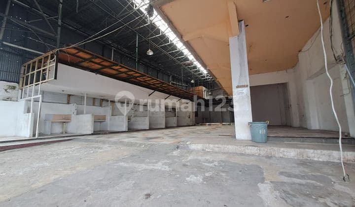 Gudang Siap Pakai 2 Lantai di Pejaten Jakarta Selatan