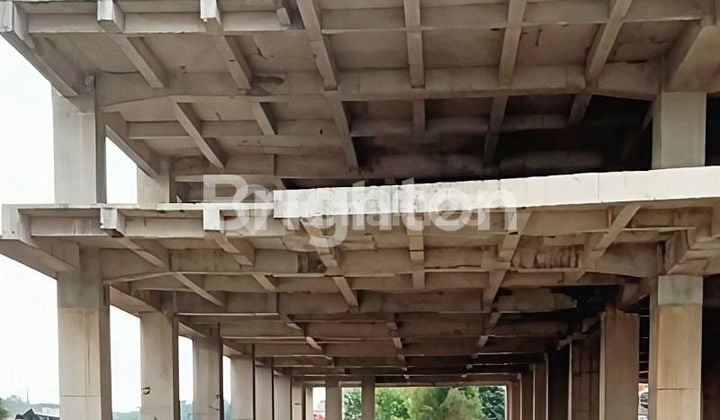 Gedung 9 Lantai Cawang Siap Finishing untuk Hotel atau Kantor