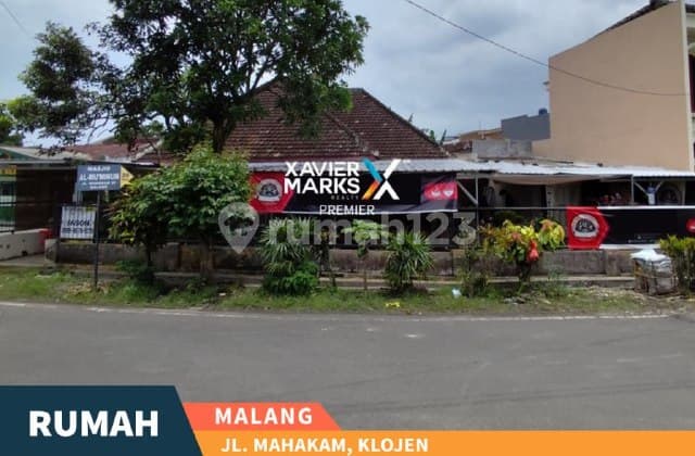J12 Rumah Vintage Lokasi Strategis Dekat Telkom Blimbing Malang