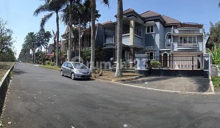 I33 Disewakan Rumah Luas + Ada Kolam Renang Pribadi di Malang Raya