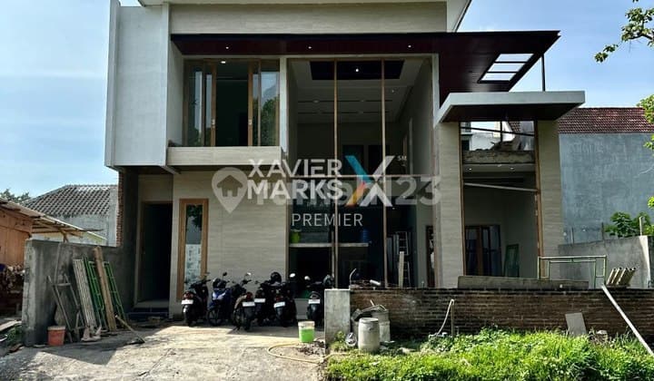 J50 Rumah Baru On Proses, Desain Cantik Dijual Semi Furnish
