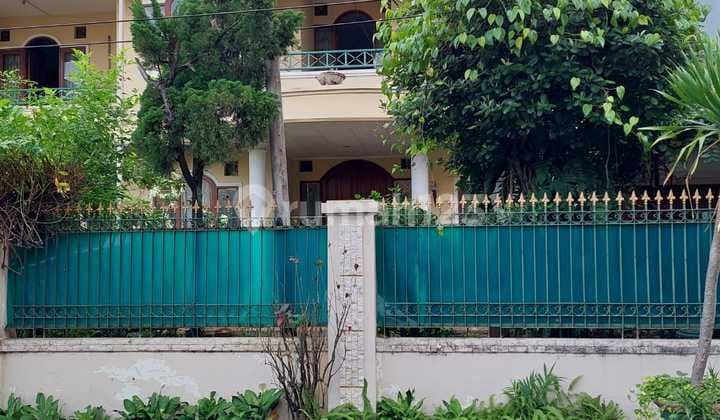 Rumah Bagus Di Jl Deperdag Radio Dalam Jakarta Selatan