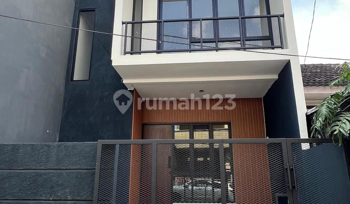 Rumah Bagus Di Griya Taman Tiga Putra Limo Depok