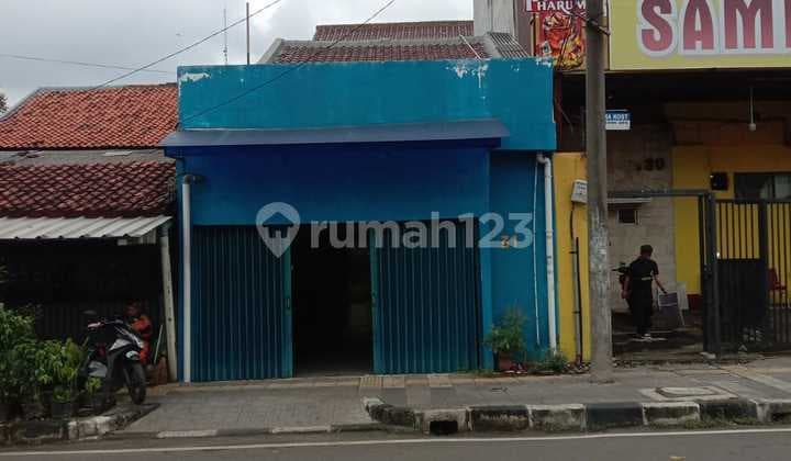 Rumah Hitung Tanah Di Jl Lapangan Bola Kebon Jeruk Jakarta Barat