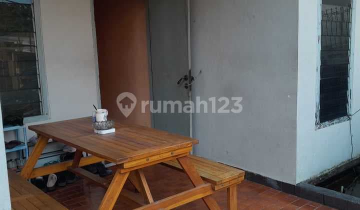 Rumah di Anggrek Neli , siap huni dan cocok invest di Jakarta barat