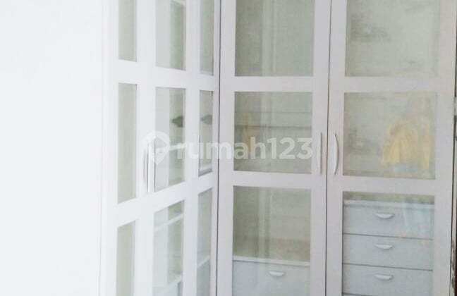 Rumah Nyaman dan Siap Huni di kawasan Pesanggarahan