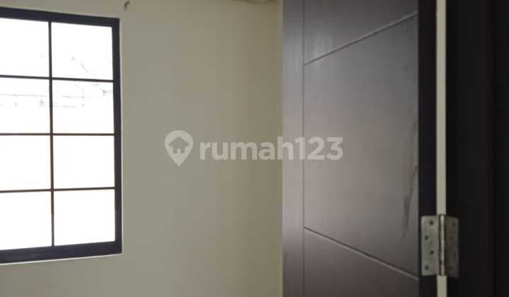 11 V Fl Disewakan Cepat Rumah di Green Lake City 6X15