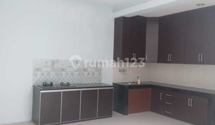 P Yul Dijual Cepat Rumah 6X18 Amerika Latin di Green Lake City