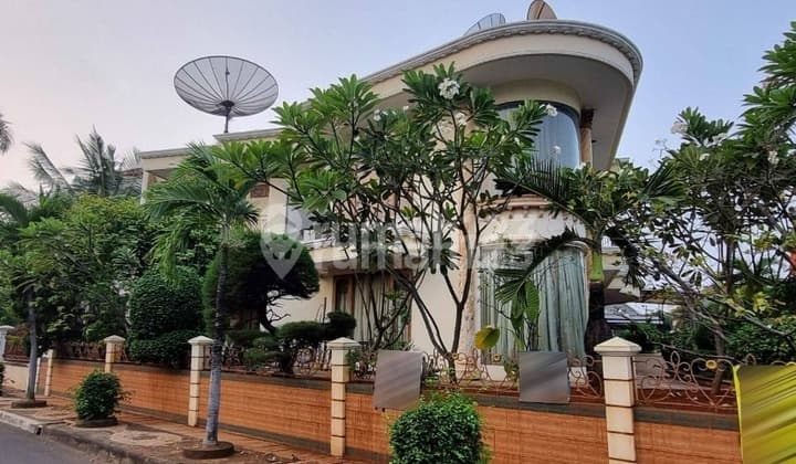 Rumah Mewah Jl Paradise Papanggo Tanjung Priok Jakarta Utara