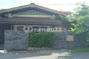 Rumah tengah kota siap huni dekat kampus Stikubank dijual di Kendeng Sampangan Gajahmungkur Semarang Selatan