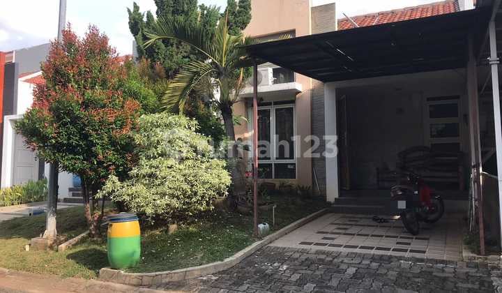 Rumah tengah kota Semarang siap huni dekat bandara dekat tol dijual di graha padma semarang barat