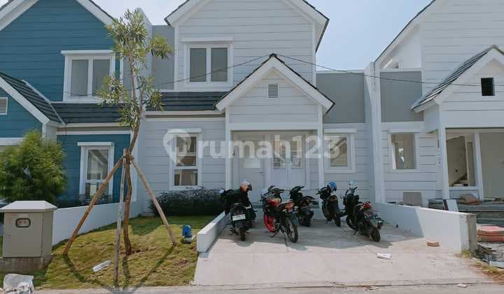 Rumah baru modern minimalis tengah kota Semarang siap pakai dekat KIC dekat tol dekat kampus Unika BSB disewakan di BSB Citraland Ngaliyan Semarang barat