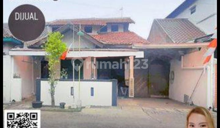 Rumah luas tengah kota Semarang dekat kampus USM dekat tol Gayamsari dijual di Pedurungan tengah Semarang timur
