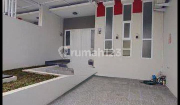 Rumah minimalis baru tengah kota Semarang siap pakai dekat bandara dekat pelabuhan dekat tol dekat RS Kariadi disewakan di Semarang indah Semarang barat