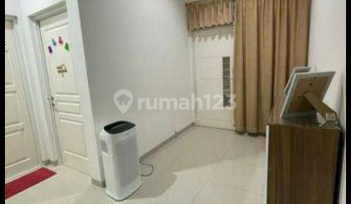 Rumah tengah kota siap pakai disewakan di graha padma semarang barat
