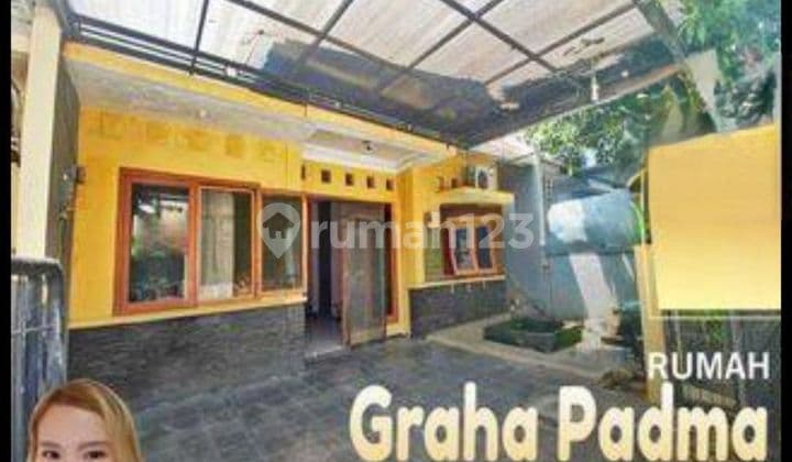 Rumah tengah kota Semarang siap huni dekat Kic Gatsu dekat pintu tol dekat SMP Karangturi dijual di Graha Padma Semarang barat