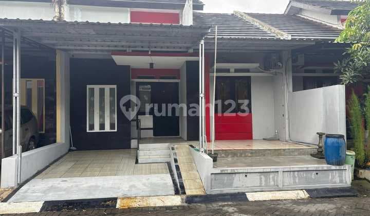 Rumah minimalis murah tengah kota Semarang siap pakai dekat kampus Unimus Undip dekat RS Primaya disewakan di Bukit Elang Sambiroto Mangunharjo Tembalang Semarang atas