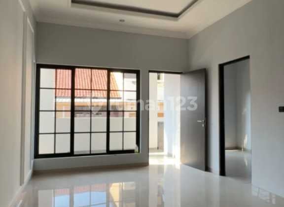 Rumah Baru Modern Minimalis Tengah Kota Semarang Siap Pakai Dekat Bandara Dekat Pelabuhan Dijual Di Tanah Mas Semarang Utara