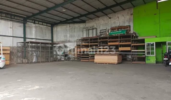 FOR RENT WAREHOUSE AREA BOJONGSARI DEPOK NEAR PAMULANG TOLL GATE