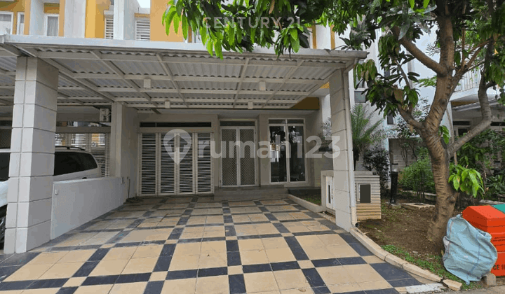 RUMAH 2 LANTAI DI SUMMARECON BEKASI