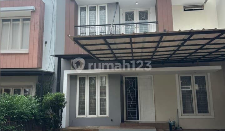 Rumah 2 Lantai di Raffles Hills Harjamukti Depok