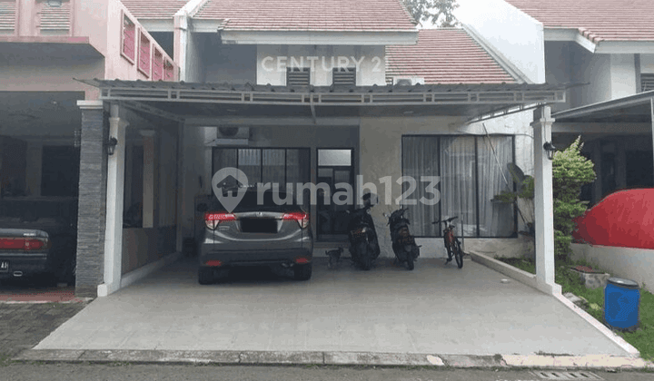 COMFORTABLE, READY-TO-OCCUPY HOUSE IN LEGENDA WISATA CIBUBUR