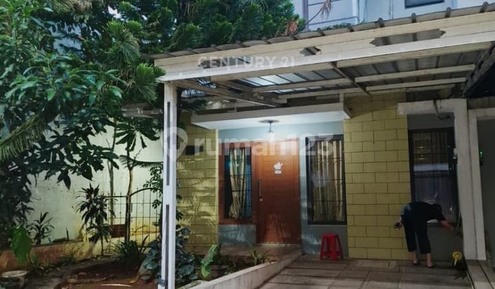 2-STORY HOUSE IN PREMIER SAVANA NAROGONG BEKASI