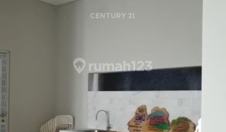 RUMAH 2 LANTAI DI CITRA GRAN CIBUBUR