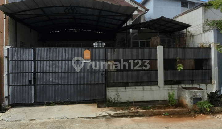 Dijual Rumah Luas dan Murah Lokasi Strategis di Taman Harapan Baru Bekasi