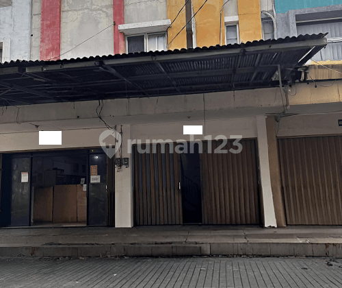 Disewa Ruko Strategis 2 Lantai di Duta Bumi Harapan Indah – Cocok untuk Usaha Dan Investasi