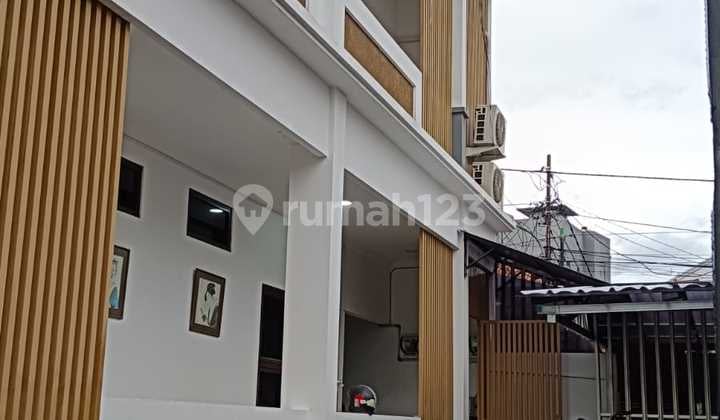 Ready-to-Occupy Boarding House in Matraman Dalam, Central Jakarta