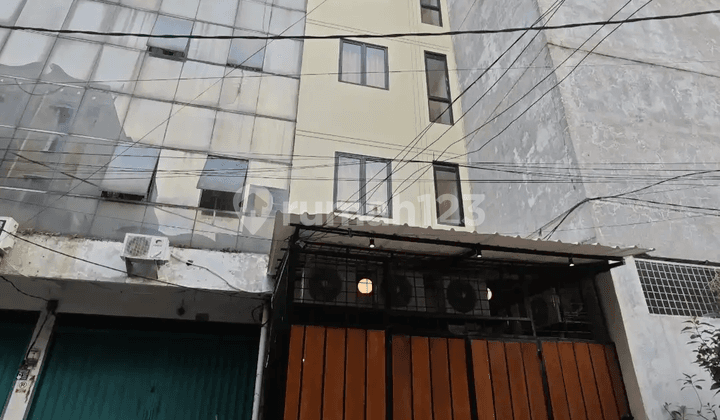 Kost Kostan Full Furnish di Tanah Sereal Tambora Jakarta Barat