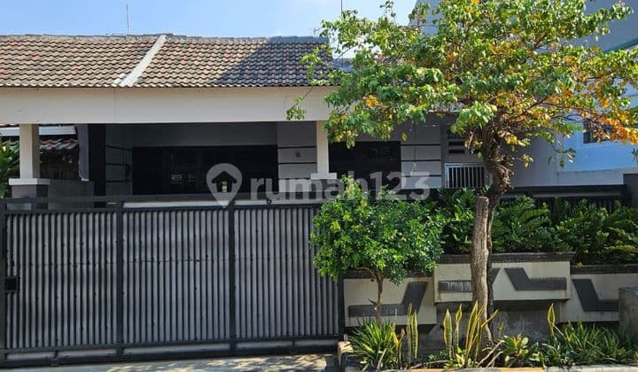 Dijual Rumah Siap Pakai Wisma Asri